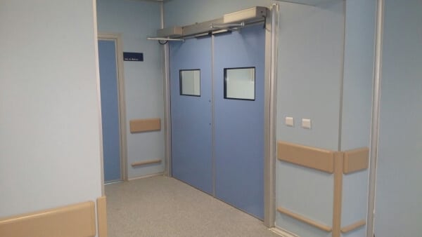 puertas hospitalarias